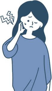 首の痛みや痺れに悩む女性
